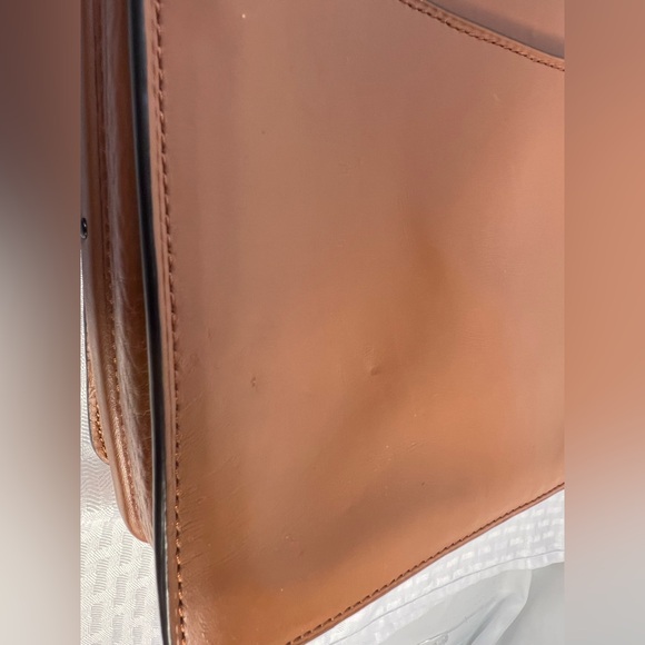 4001: Coach Parker Brown Leather & Suede Shoulder Bag 73547 - Picture 9 of 16